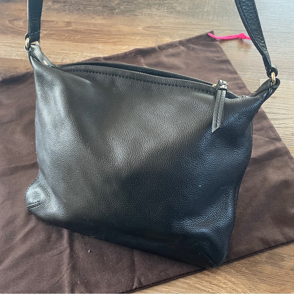 Kate Spade black leather crossbody purse - Picture 3 of 9